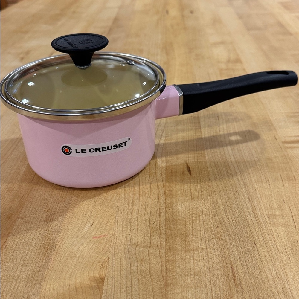 NIB. Le Creuset 1.5 qt Satin Pink Enamel on Steel Saucepan with glass lid. Rare!